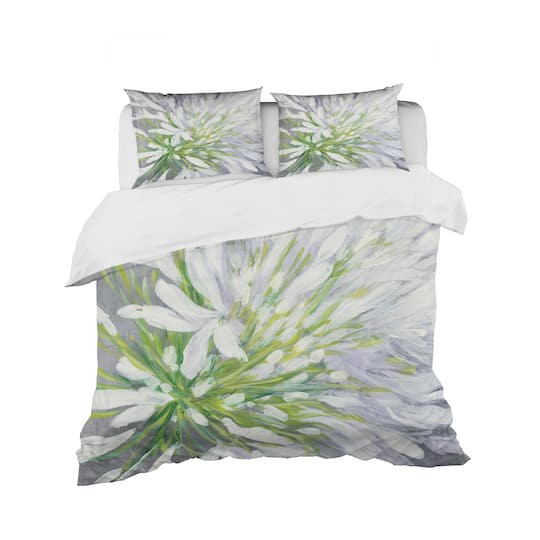 Designart 'Flower Cleome Splash II' Cottage Bedding Set - Duvet Cover & Shams